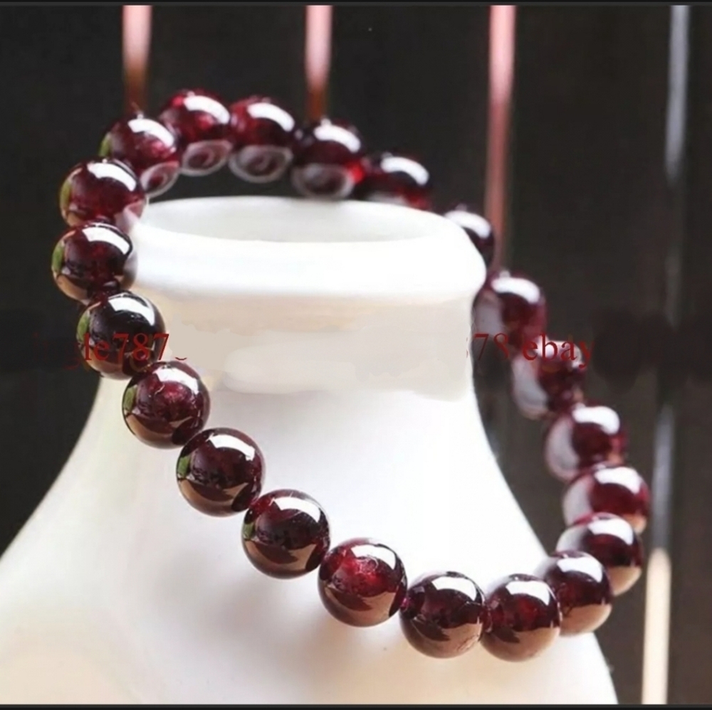 6MM Natural Red Garnet Crystal Round Gemstone Beads Stretch Bracelet 7.5…